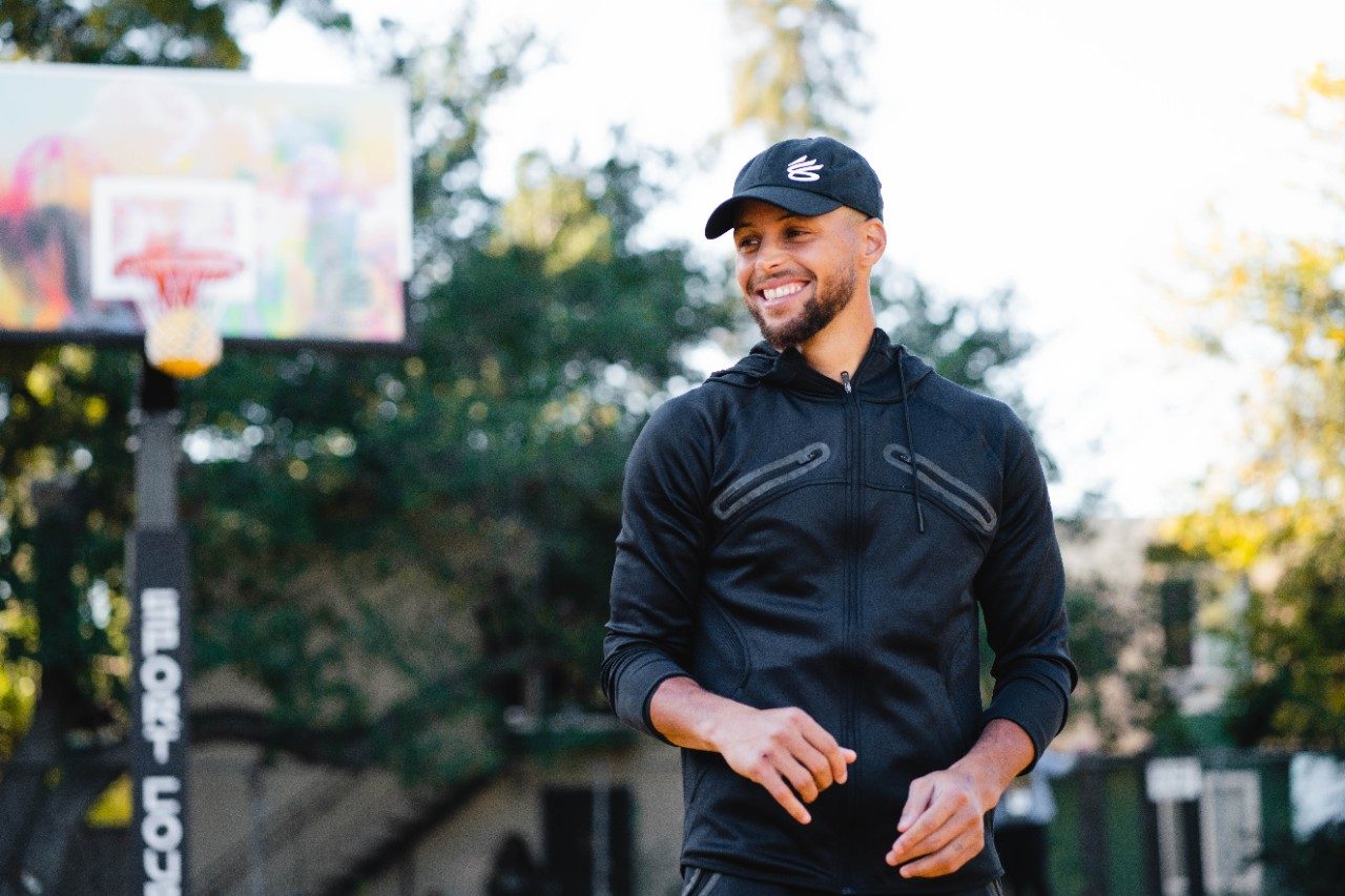 Stephen and Curry Brand reveal the newly refurbished basketball court at the Manzanita Recreation Center in Oakland, November 2020.