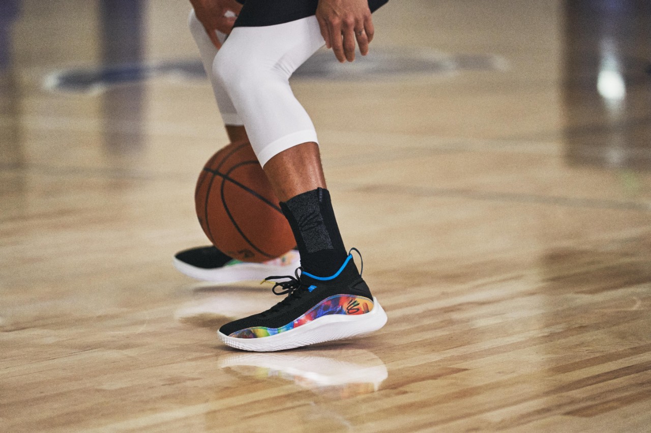 CURRY 8 “FEEL GOOD FLOW”