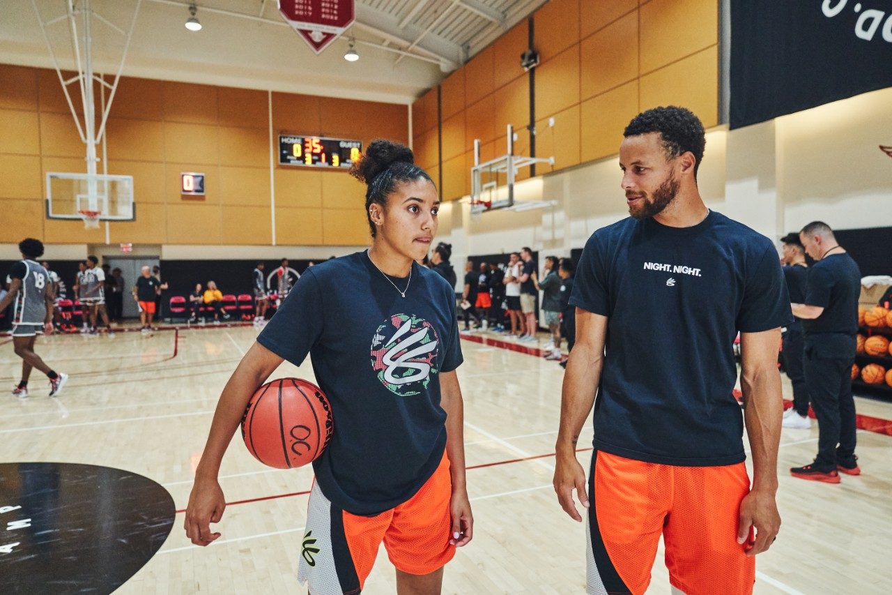 As Steph Curry Pursues Another NBA Title, He's Also Providing Scholarships  For Female Athletes At Davidson