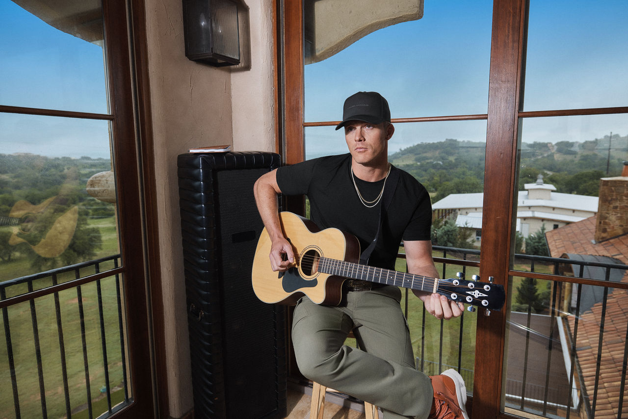 Parker McCollum Playing Guitar