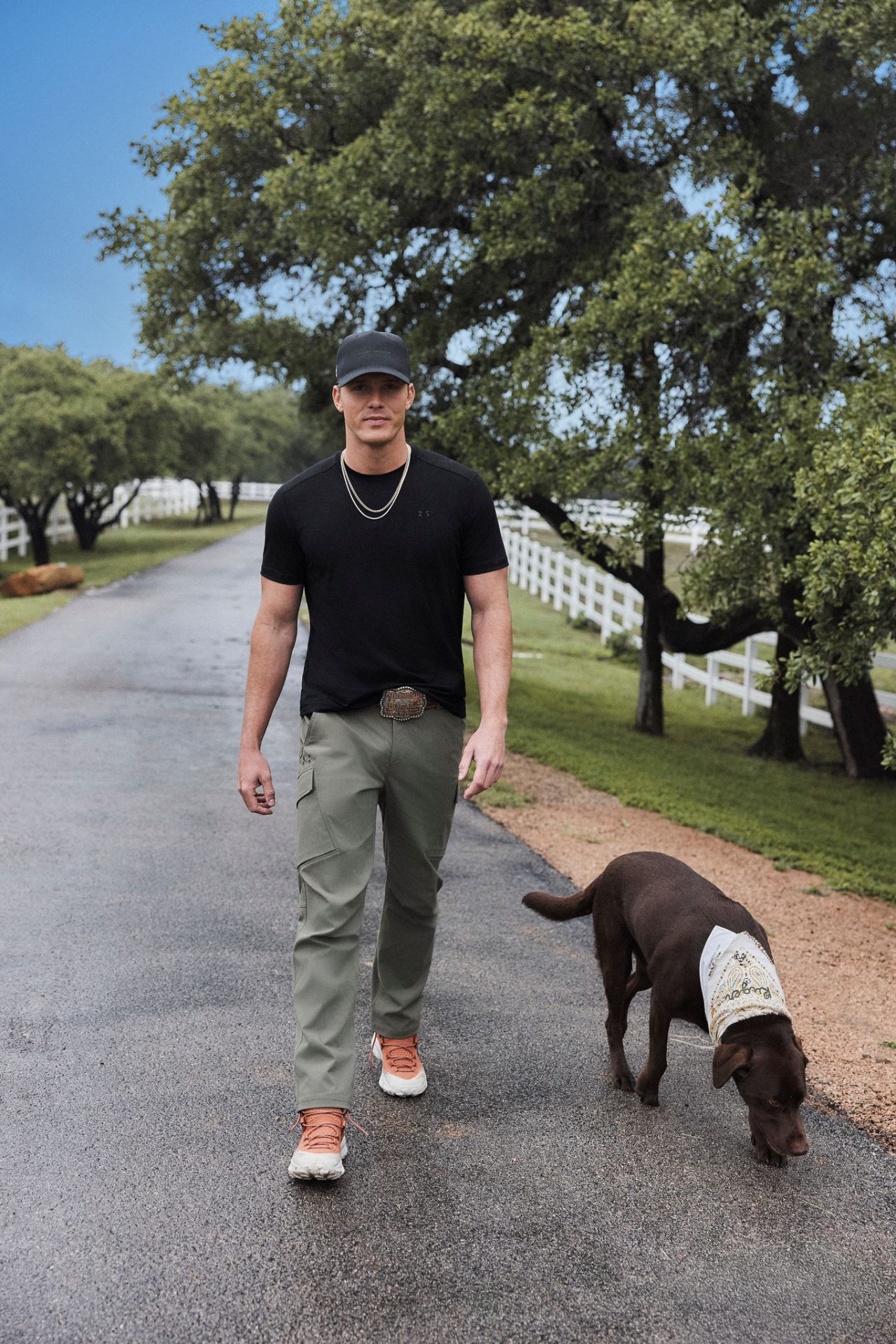 Parker McCollum in The Bouncy Tee with Dog