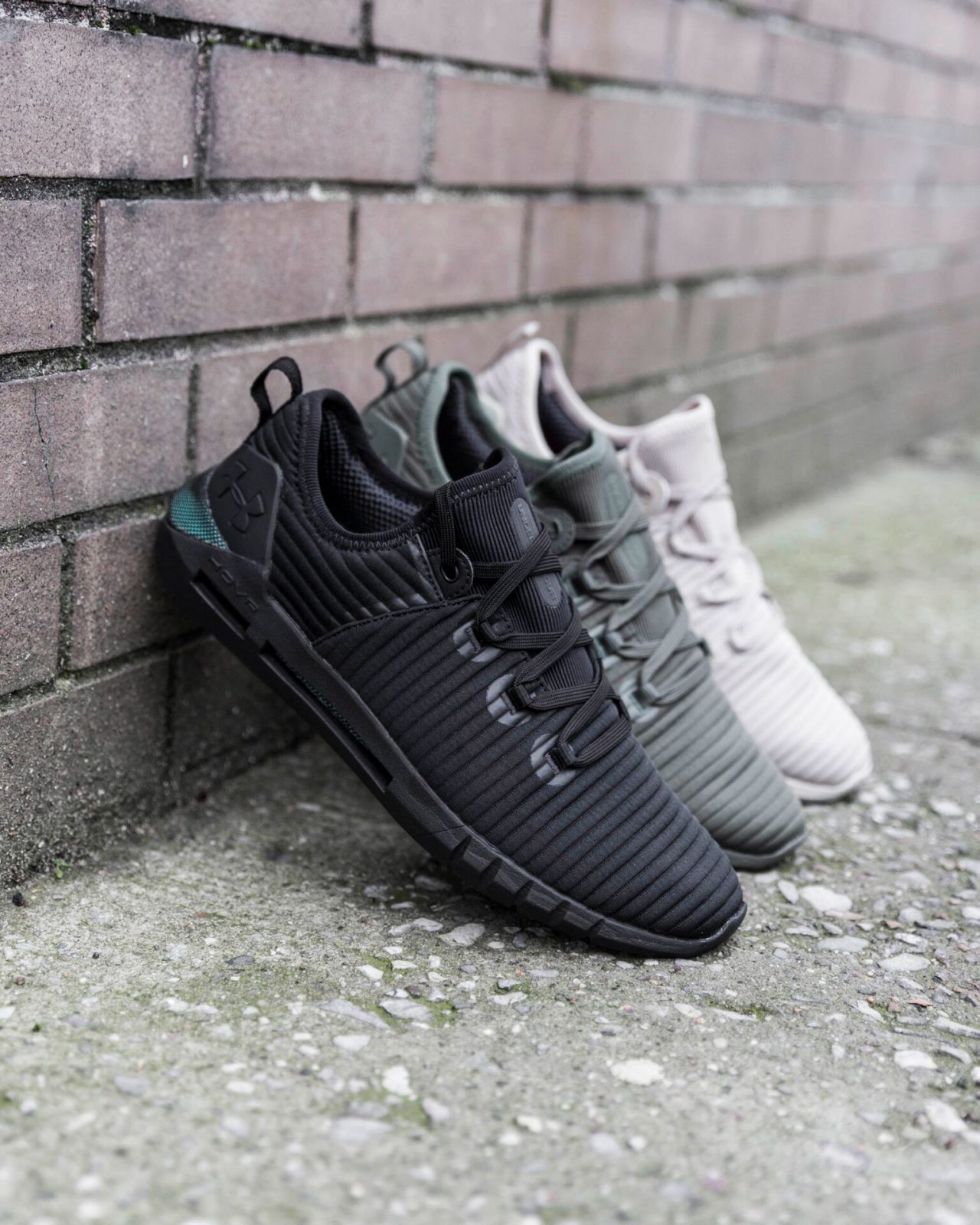 Under armour men's hovr slk best sale