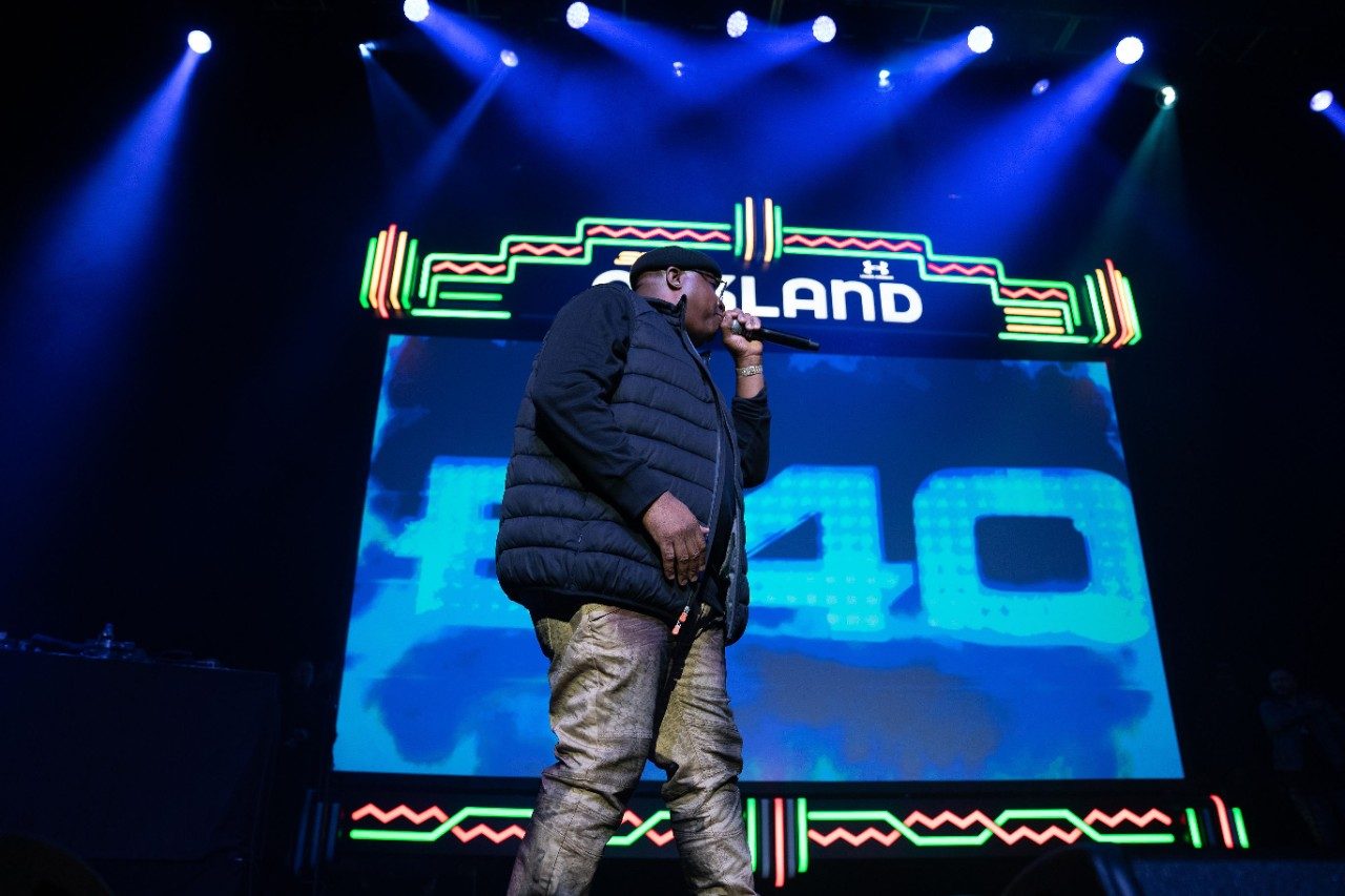 E-40 performs his hits
