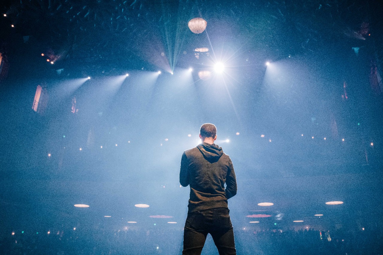 Stephen Curry on stage at Fox Theater