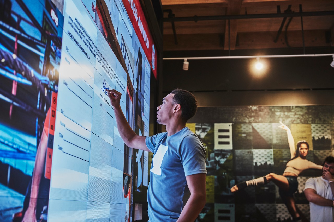 Trent Alexander-Arnold visits UA HQ
