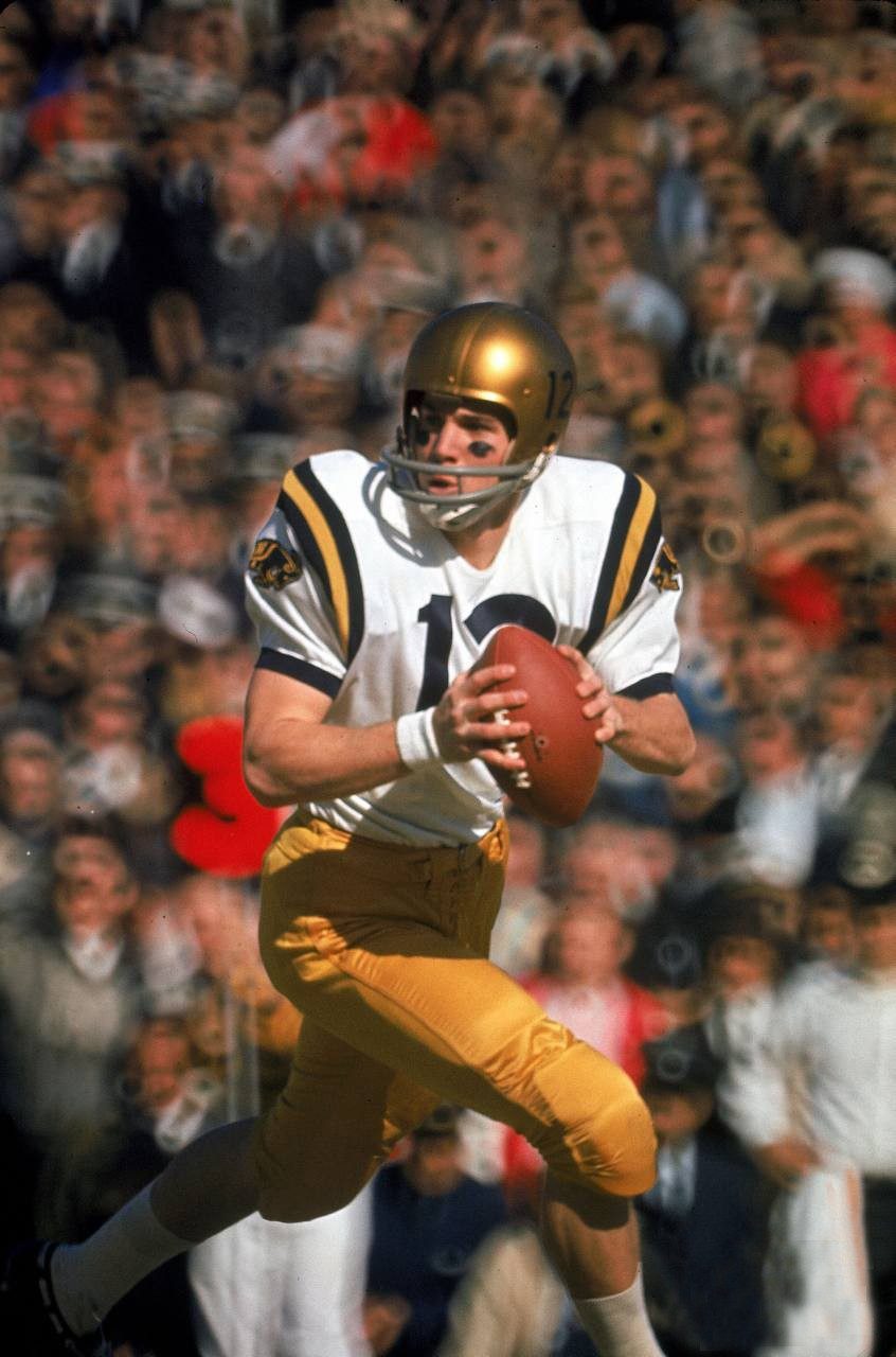 Roger Staubach in 1963 (© Navy Academy Athletics)