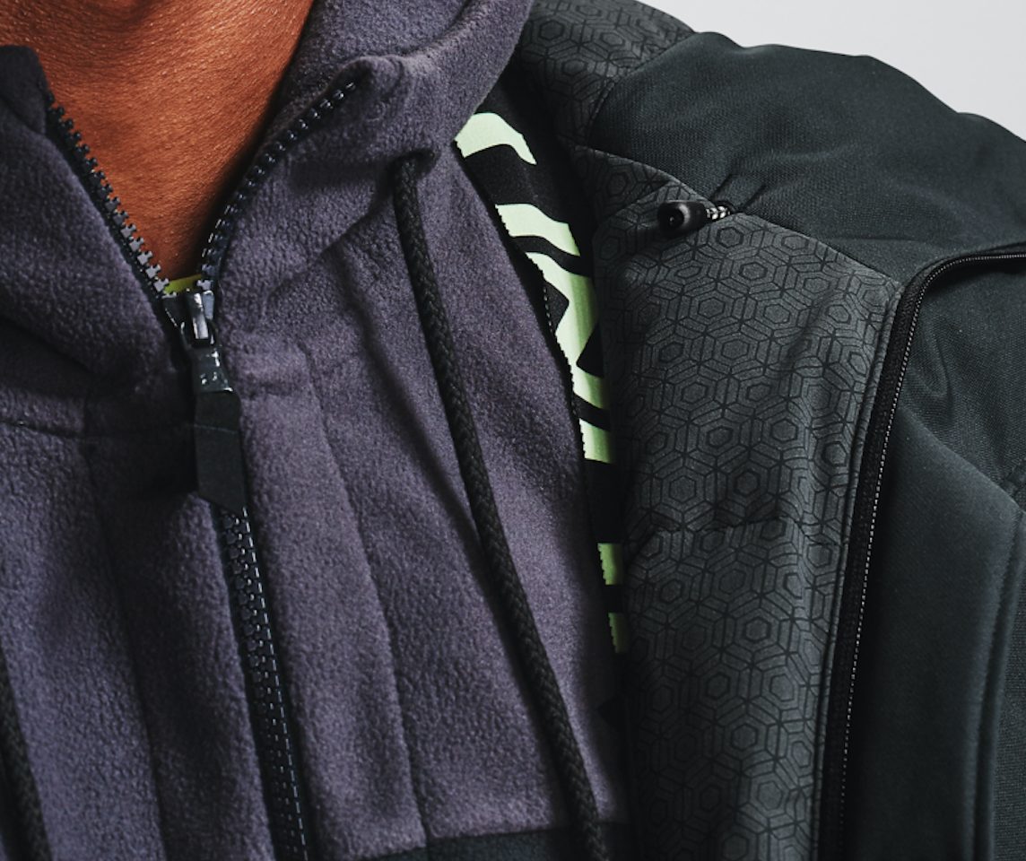 The UA Recover Down Parka features UA Recover technology, as well as UA Storm technology to repel water without sacrificing breathability. 
700-fill Allied duck down insulation provides extreme warmth and is ethically sourced, while removable interior straps allow for easy transport and on-the-go wear