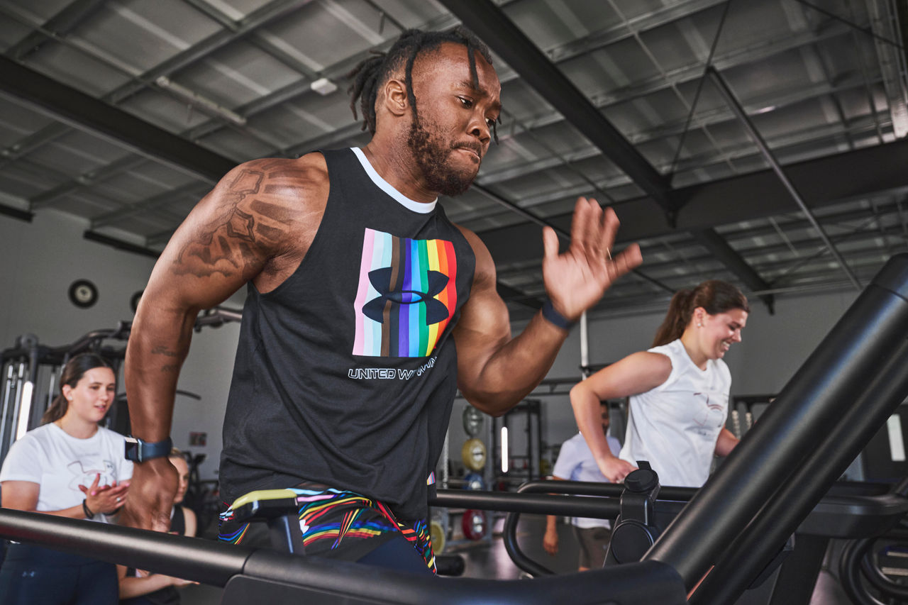 SS23 UA United We Win Pride Collection M