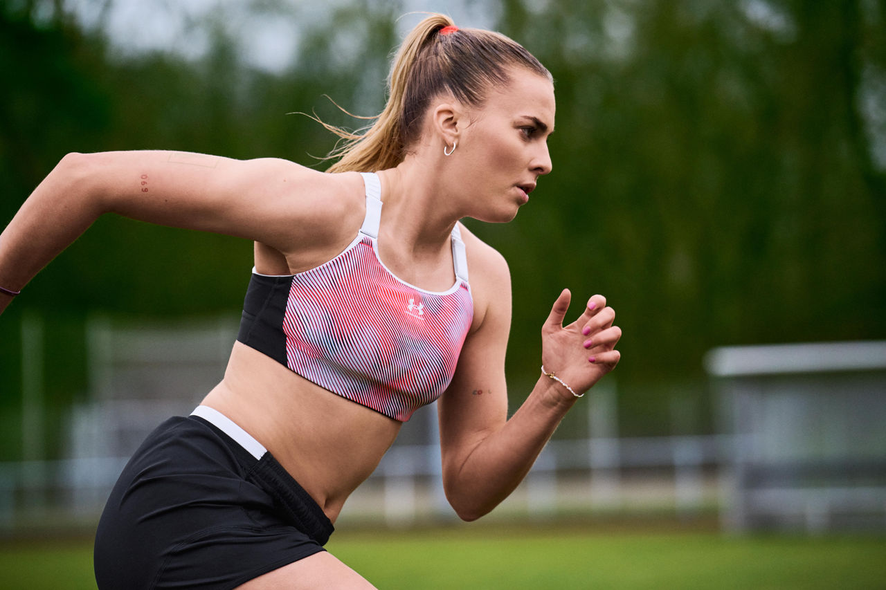 UA HeatGear® Armour High Sports Bra 