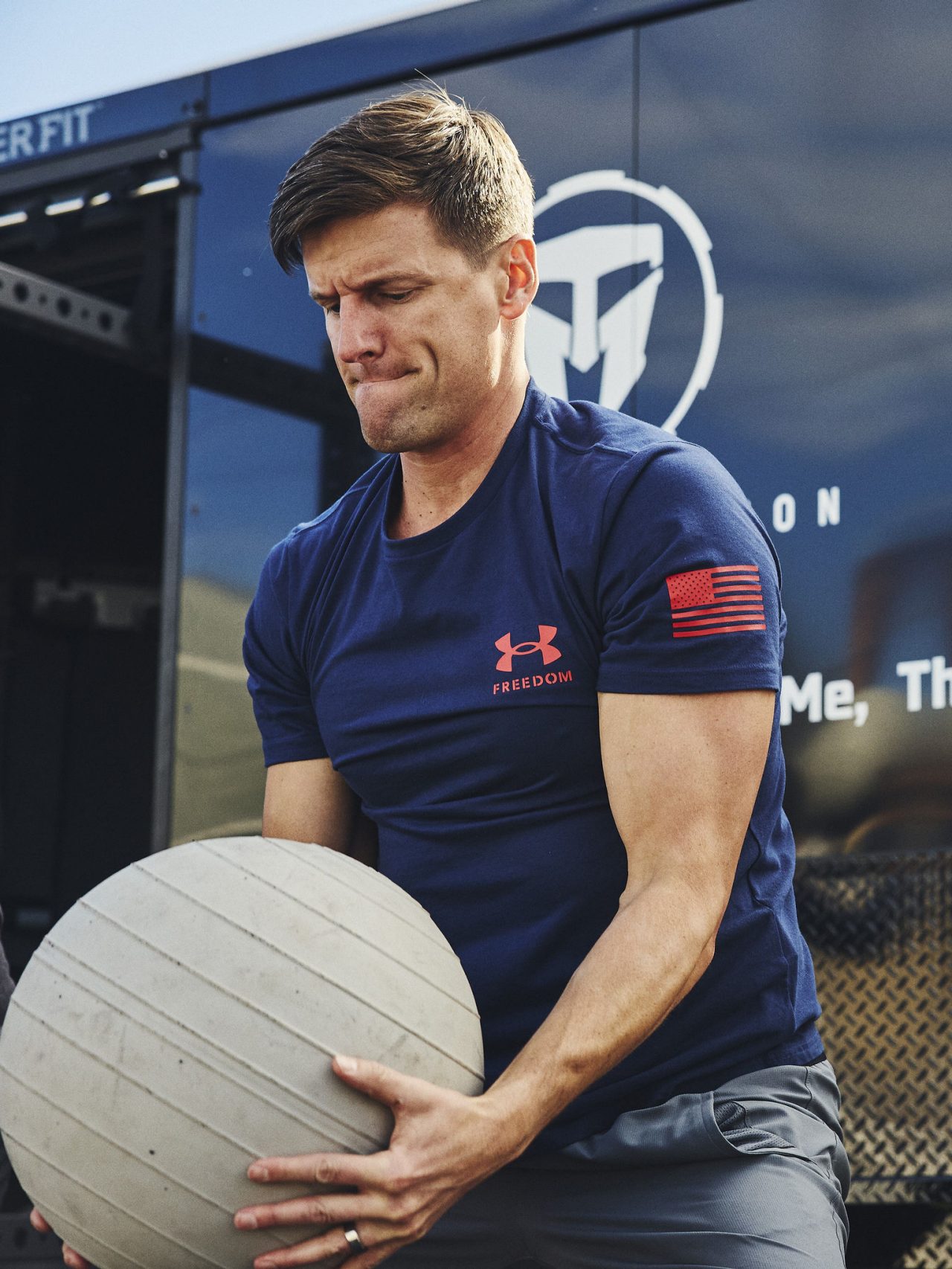 Under armour police discount on sale