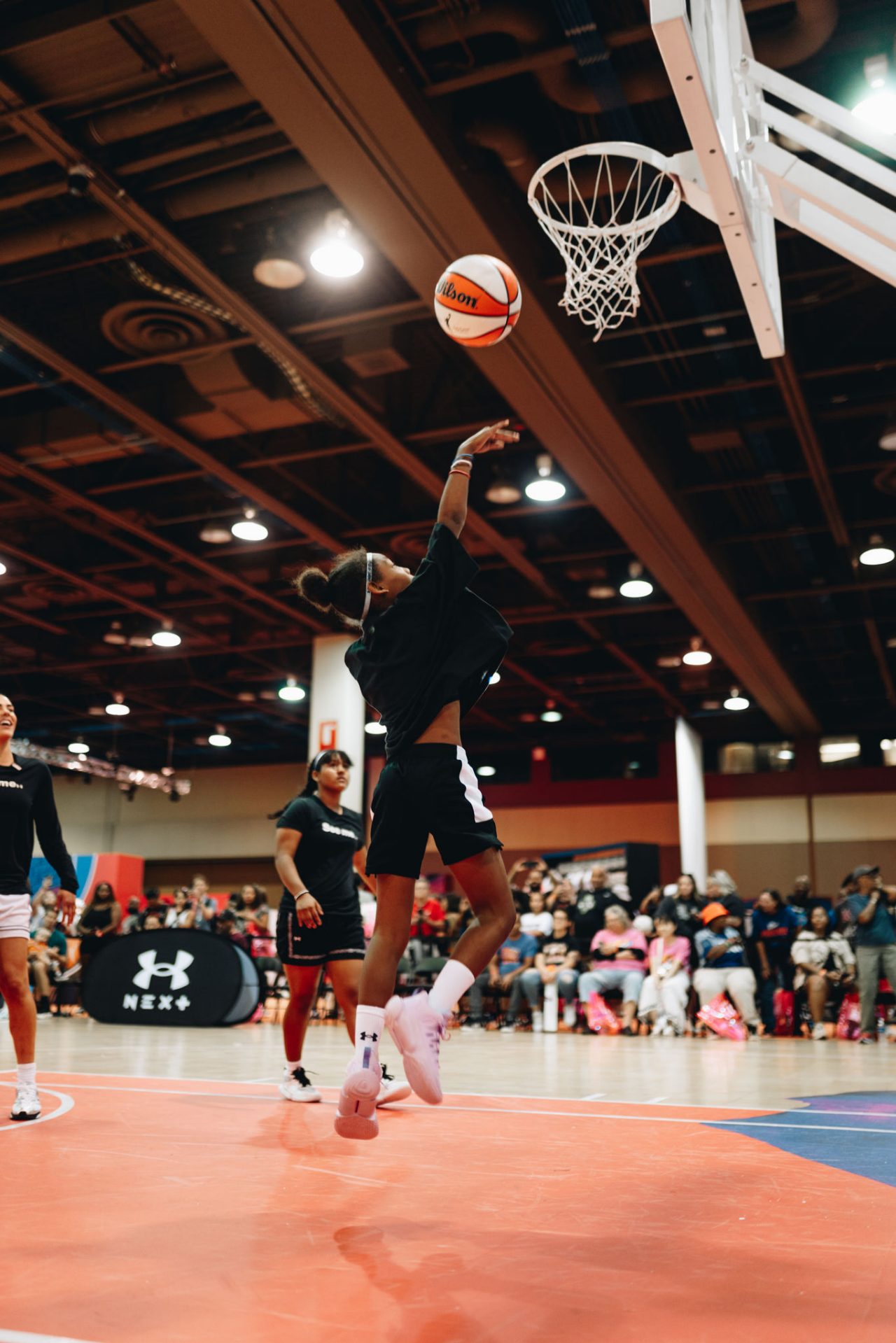 Under armour basketball court deals