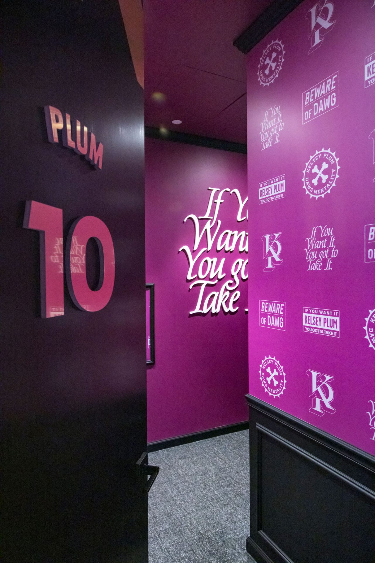 UA's Flagship Store Locker Room
